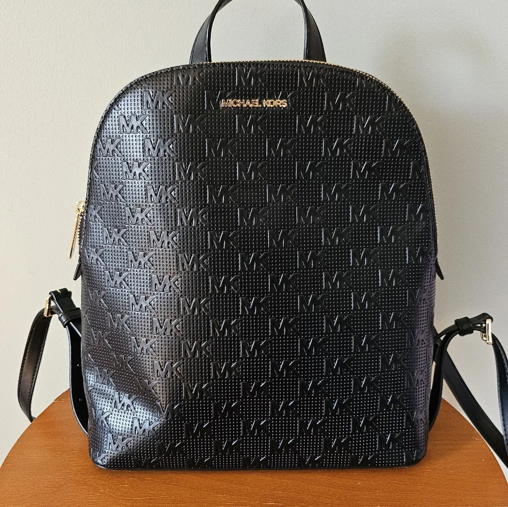 Michael Kors Embossed Cindy LG Backpack - Picture 9 of 10